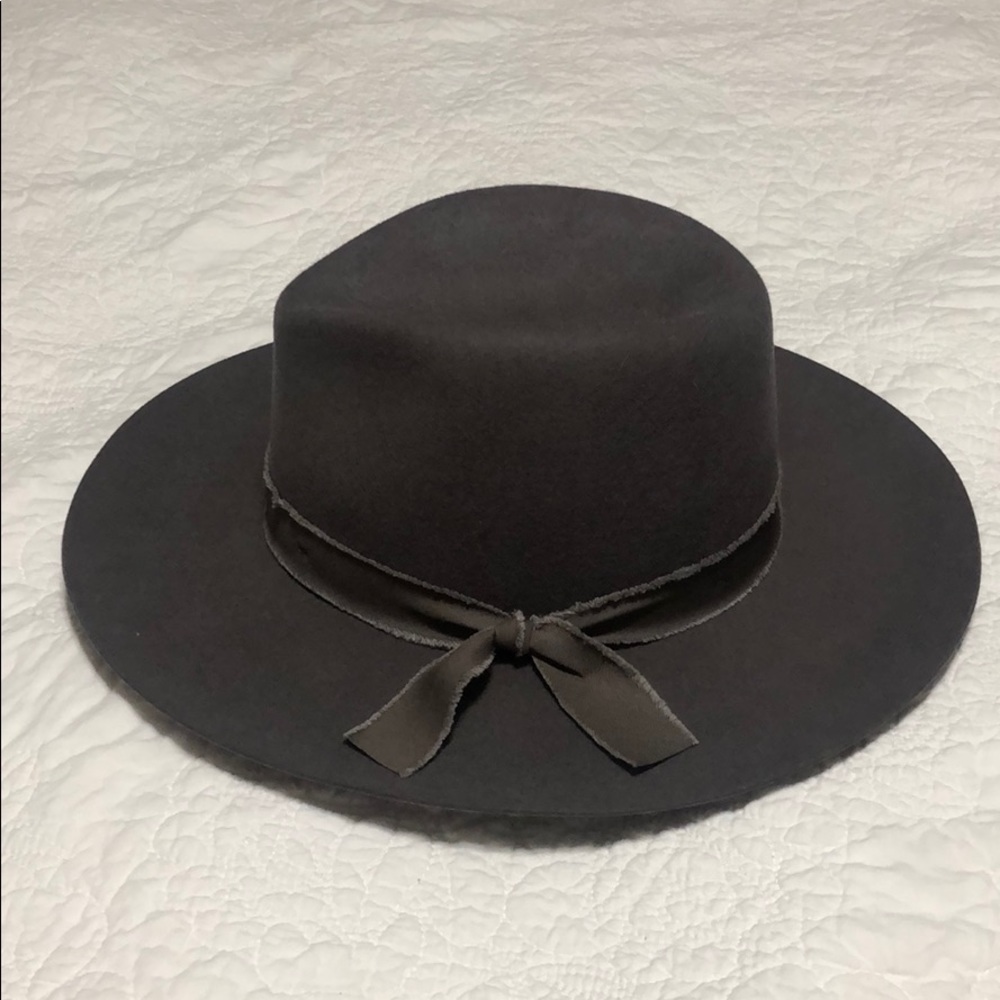 Brim hat